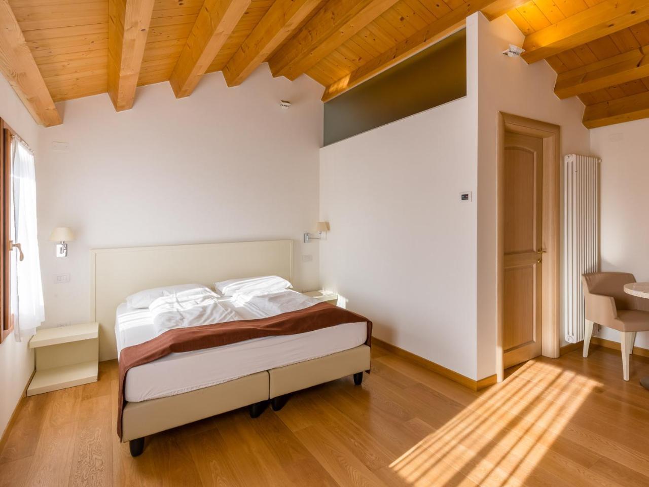 Tenuta Sant'Eufemia San Pietro Di Feletto ภายนอก รูปภาพ